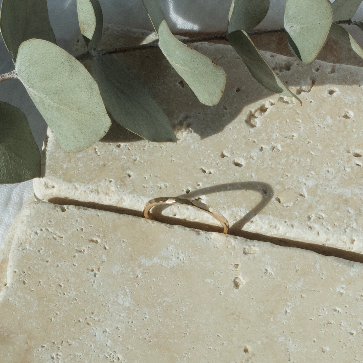 Gold Fill Hammered Band