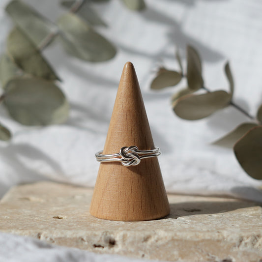 Double Knot Ring