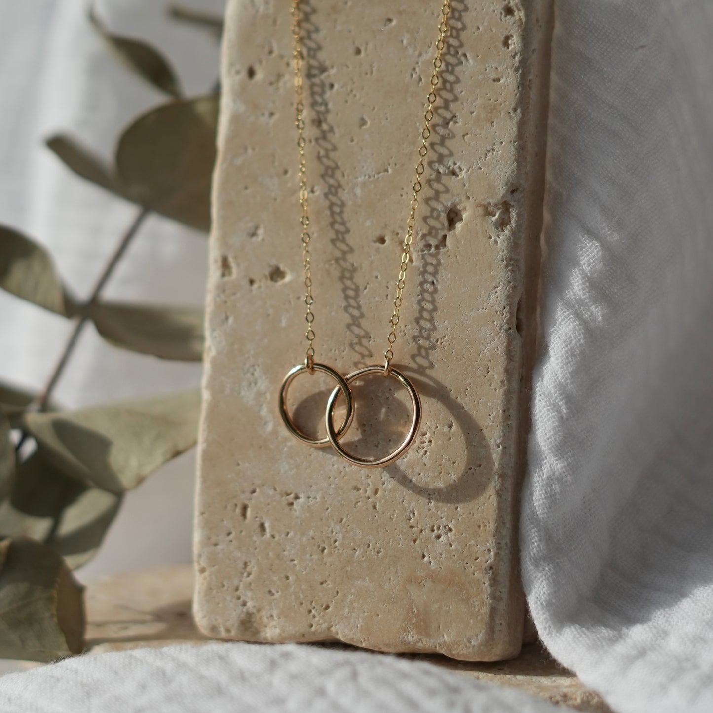 Colgante de flor de nacimiento