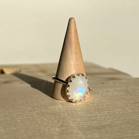 Anillo de piedra lunar - 14,5