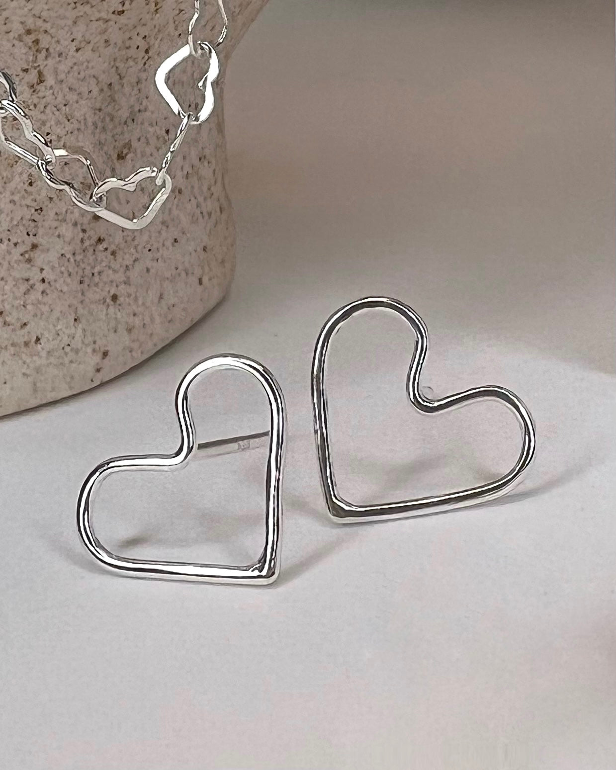Open Heart Studs