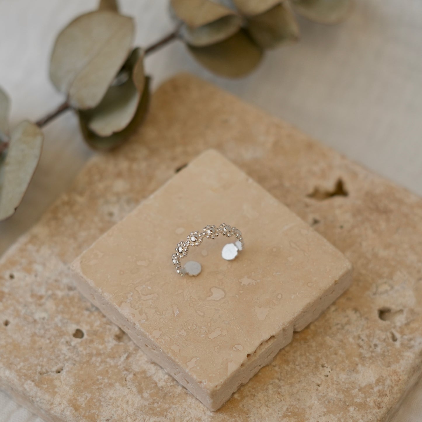 Anillo para el dedo del pie con margaritas