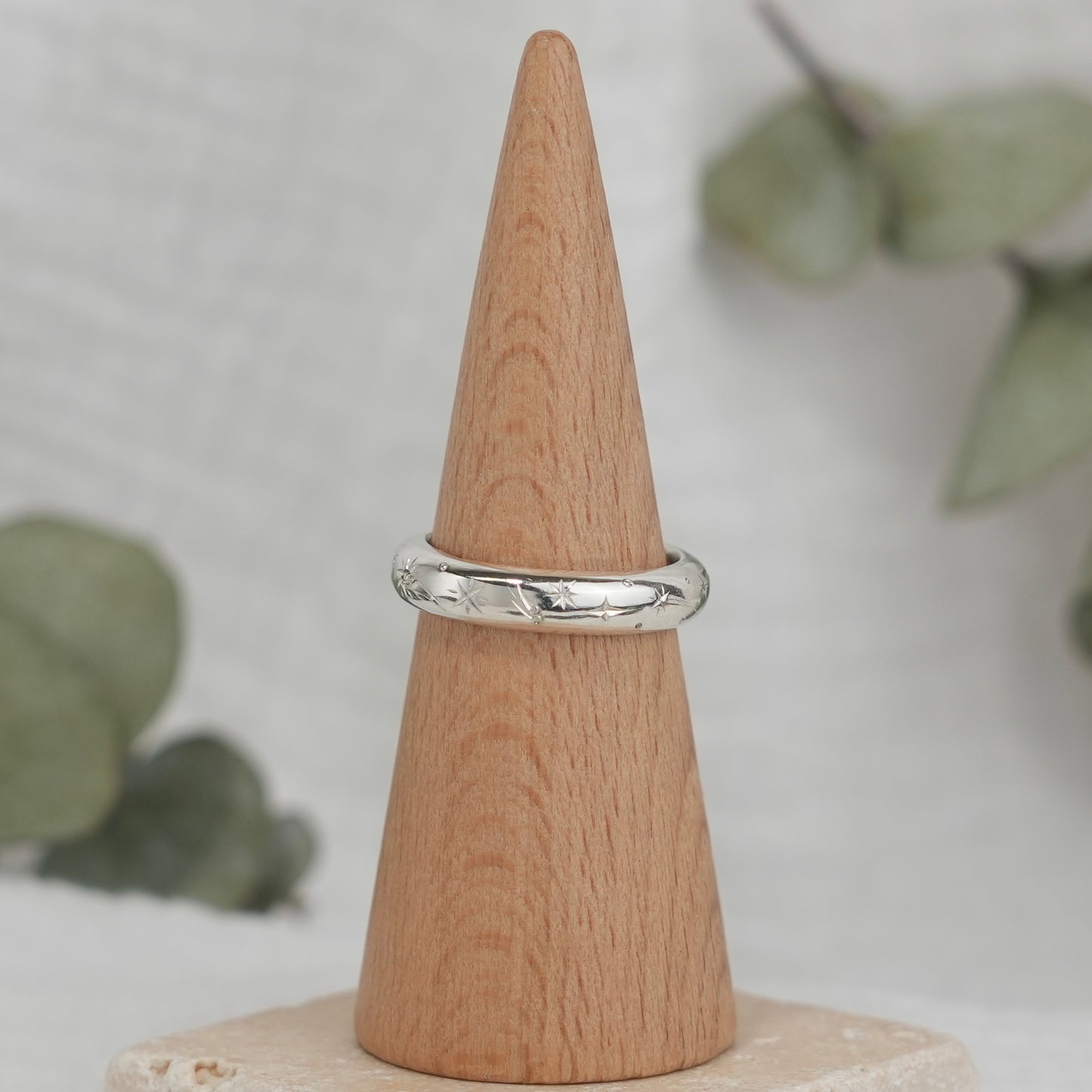 Hand Engraved Band - 9.5