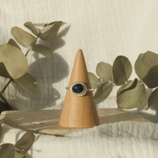 Anillo de zafiro azul - 7,5 