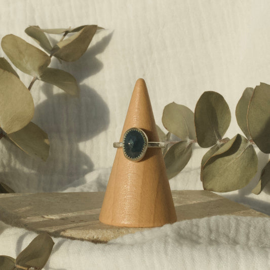 Anillo de zafiro azul - 5,5 