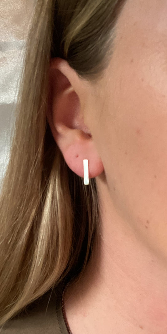 Bar Stud